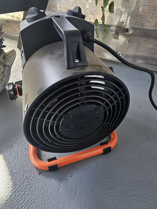 Aerotermă electrică 2000W