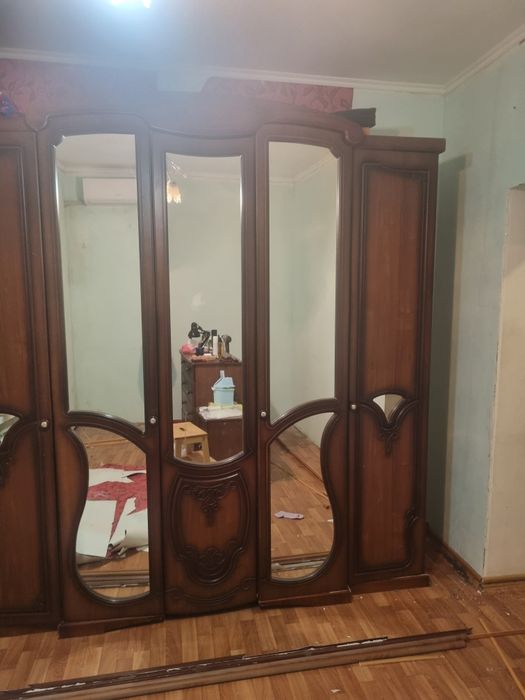 Шкаф для вещей почти даром