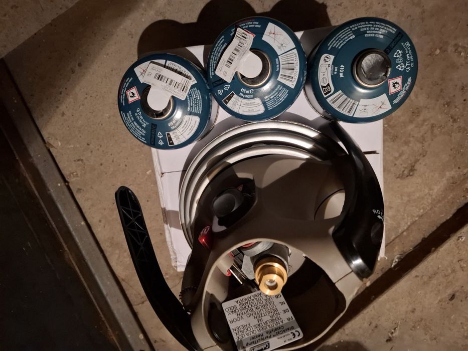 Продавам каталитична печка Coleman-blak