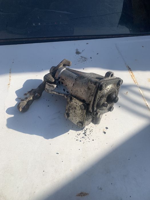 Продам  рулевой редуктор ваз 2107-06