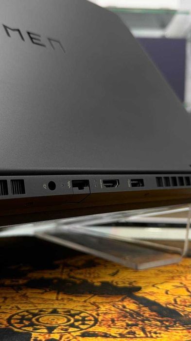 HP OMEN 16 i9-14900HX RTX 5070 32GB RAM 1TB SSD