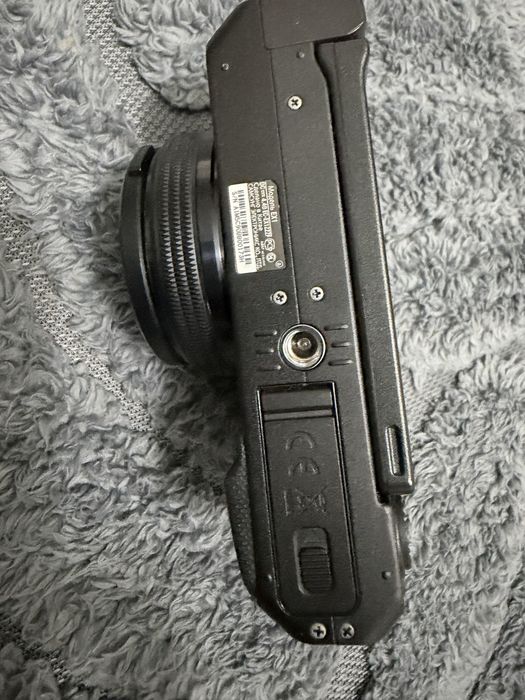 Продам камеру SAMSUNG