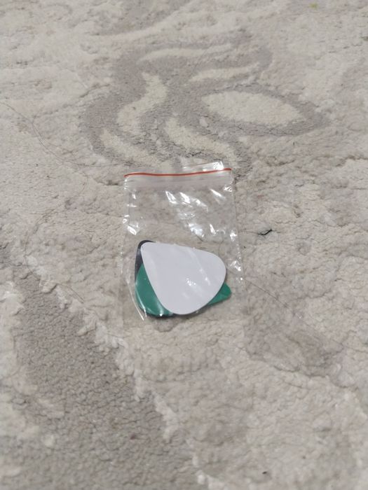 ПрПродам Гитару Levinson