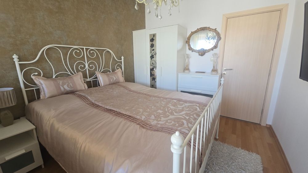 Продава се Двустаен апартамент в Варна, м-т Сотира - 50 кв.м за 4100 €/кв.м - Снимка #4
