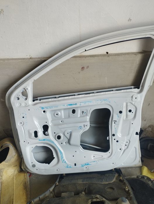 Kobalt eshik.sotiladi