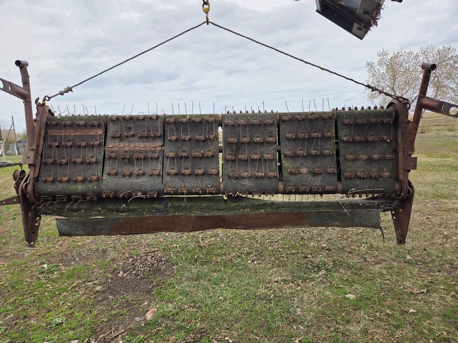 Продам подборщик на комбайн