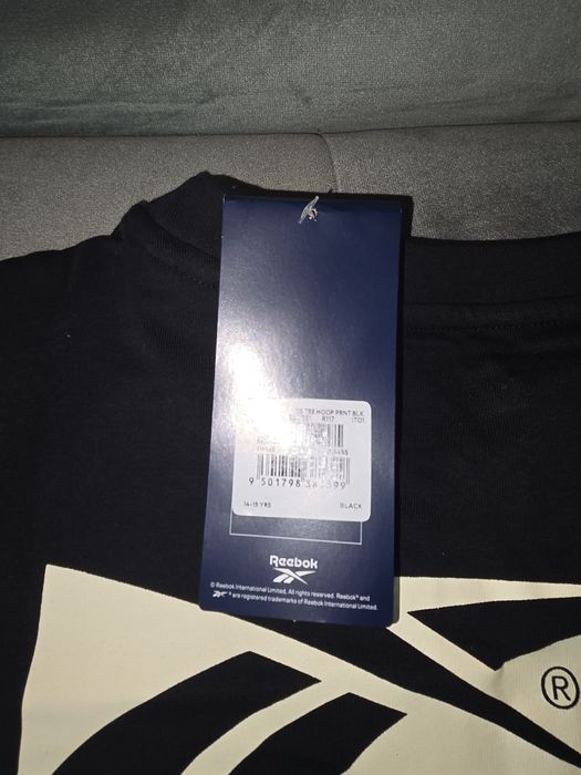 Детски тениски-Adidas ,Reeebok ,Халат на Pokemon