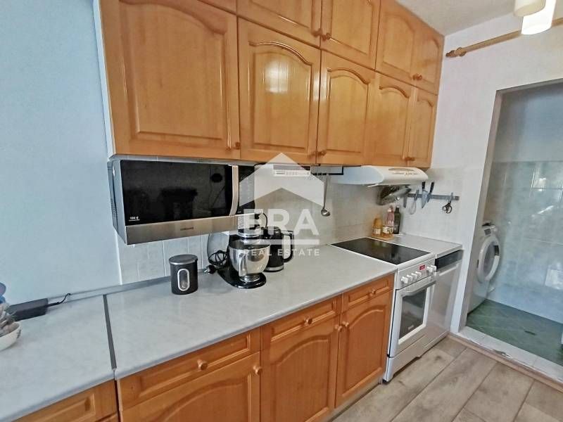 Продава се Тристаен апартамент в Поморие - 97 кв.м за 841 €/кв.м - Снимка #4