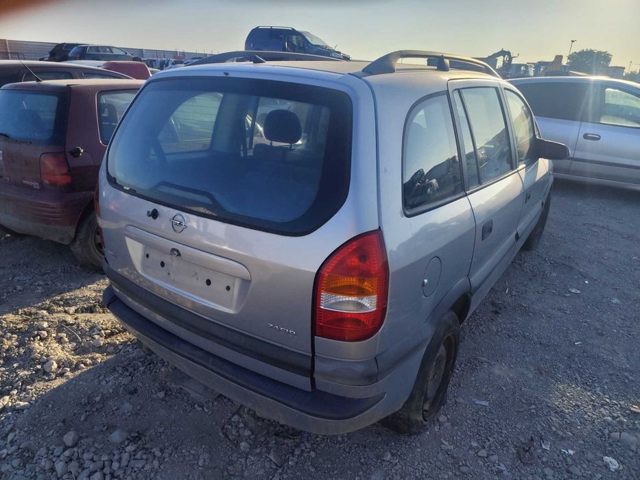 Opel Zafira 2.0 дизел - 82к.с - 2000г. на части