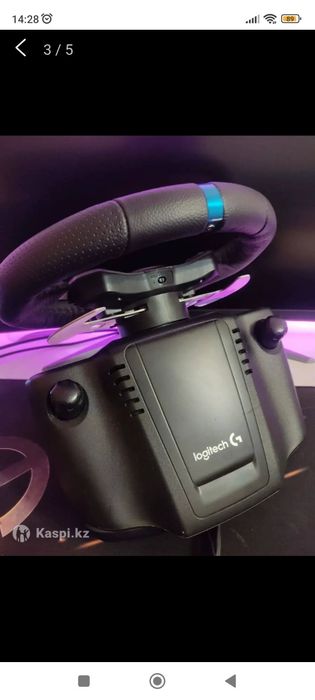 Продам игровой руль в отличном состояние