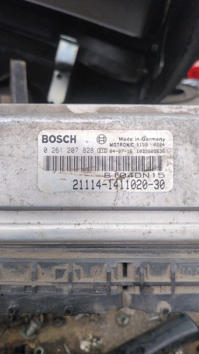 Продам запчасти на Приору -1