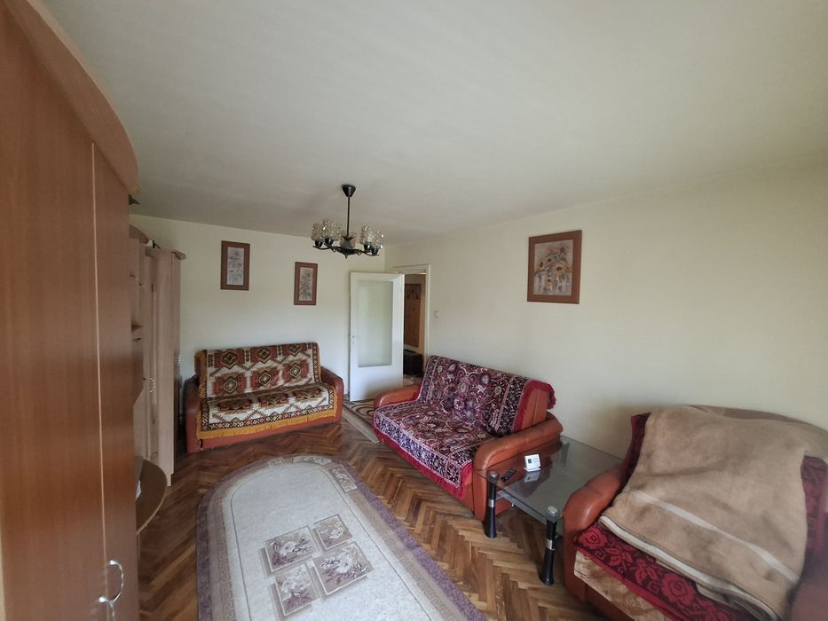 Vand apartament 2 camere zona Expotransilvaniei