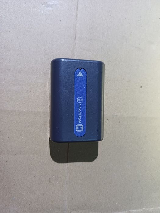 Baterie Sony NP-FM50, NP-FM55H, NP-QM51,
Este in stare buna!!

#7