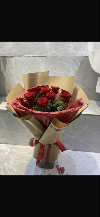 Цветы голландские розы