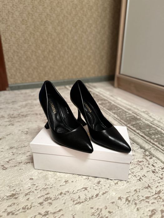 Удобные туфли новые! Вообще не одевались!