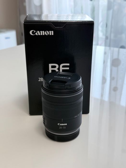 Обектив Canon RF 28-70mm f/2.8 IS STM в гаранция