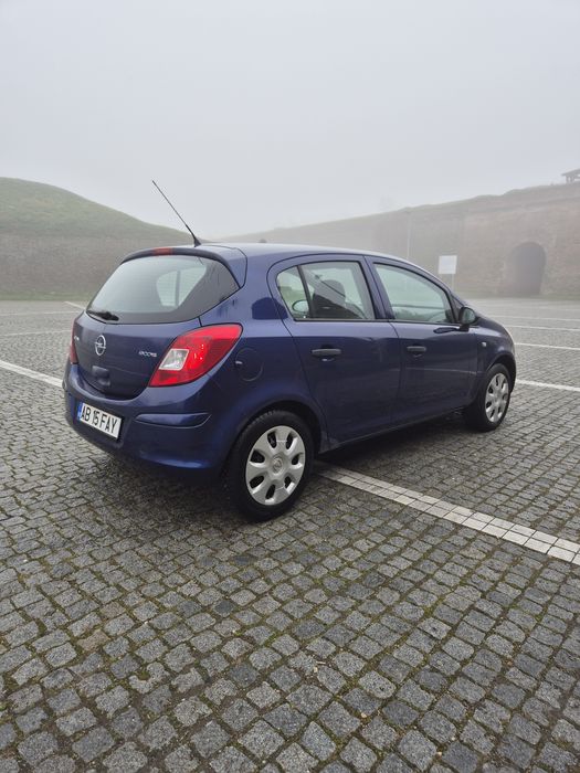 Opel Corsa 2010 1.3 diesel