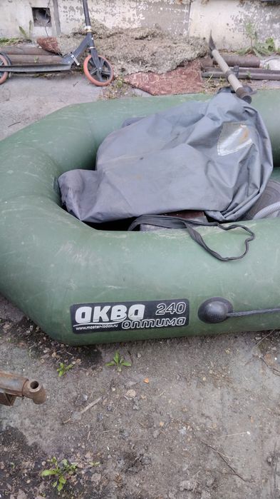 Продам лодку  АКВА-240