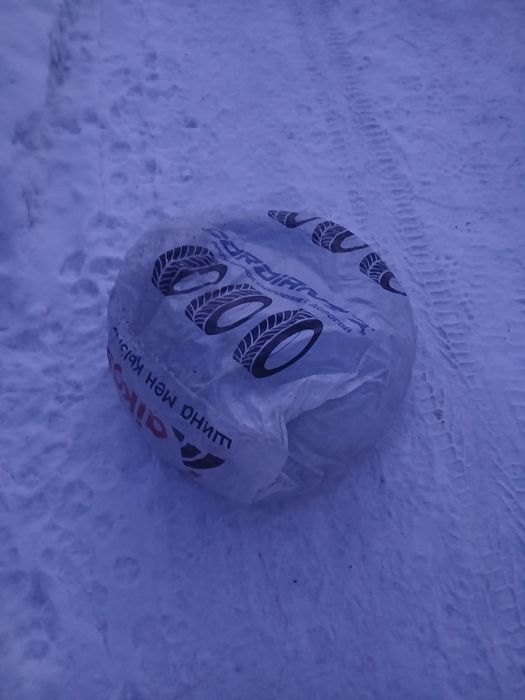 Продам резина лето 215/60/R16