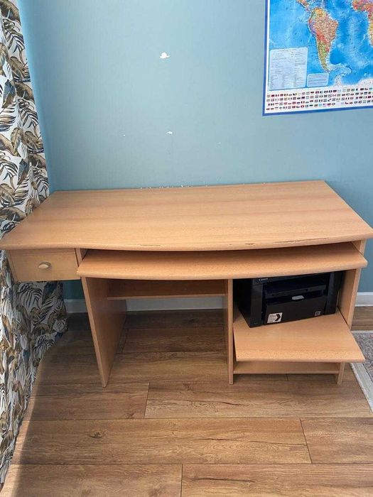 стол компьютерный