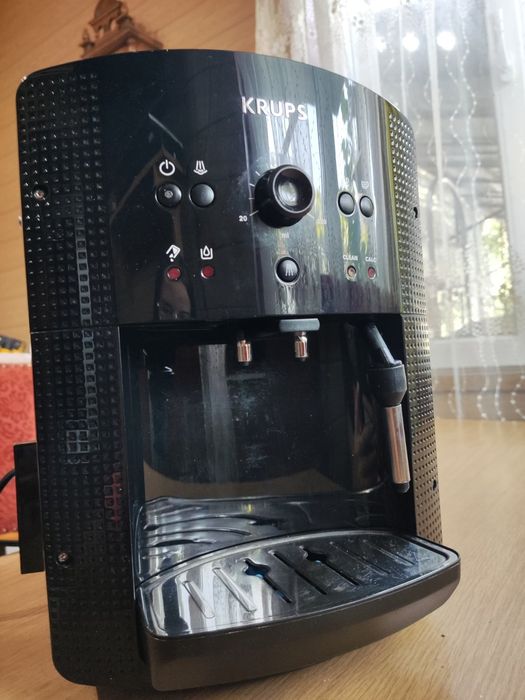 Кафемашина робот Krups, автомат за кафе