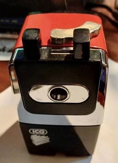 Ascutitoare ICO cu manivela / functionala / o singura unealta conica