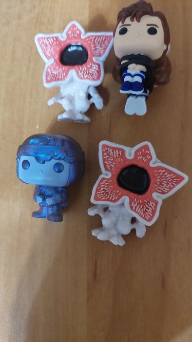 Продам фигурки с сериала осд