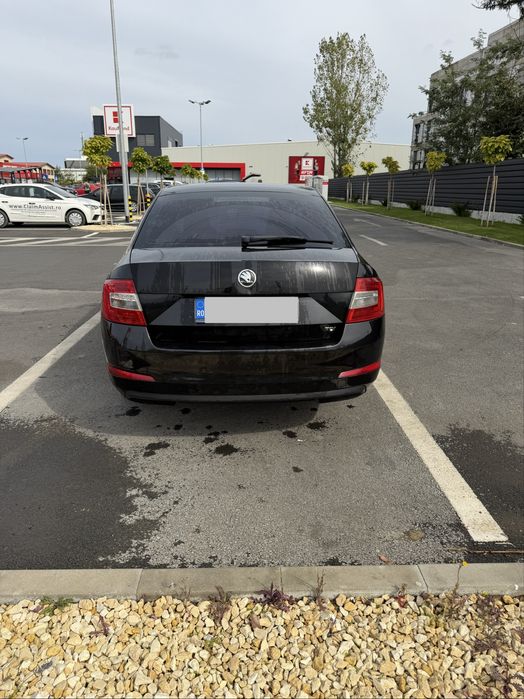 SKODA Octavia 2013 — imagine 5