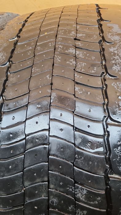 Anvelope Motrica Michelin Bridgestone Hankook 295/60 R22.5 Impecabile.