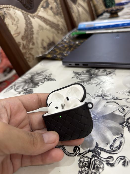 Airpods 4 с коробкой