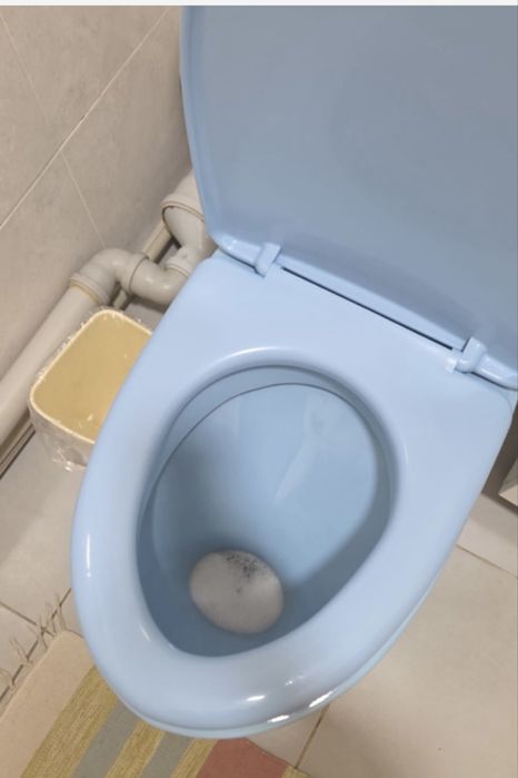 Унитаз с бачком функциональный