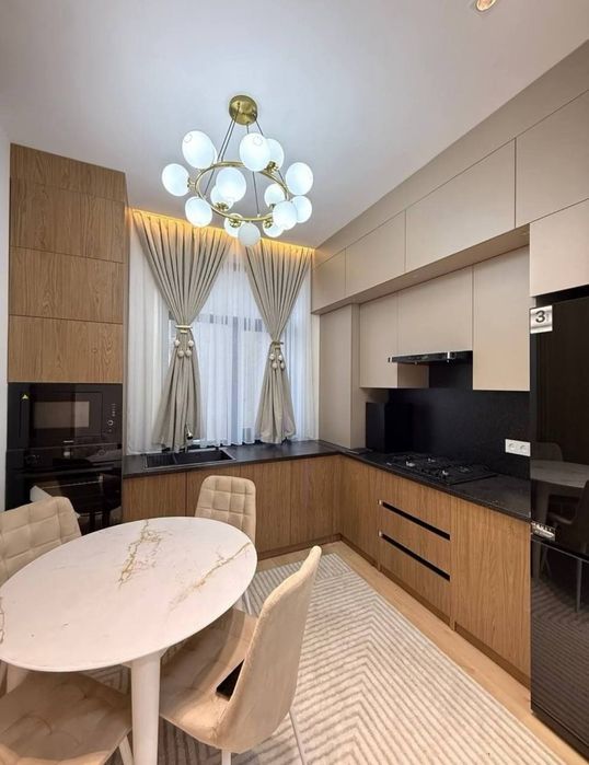 Qorasaroy Golden House 2 hona