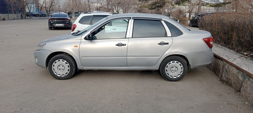 Лада гранта 2190 ( седан)