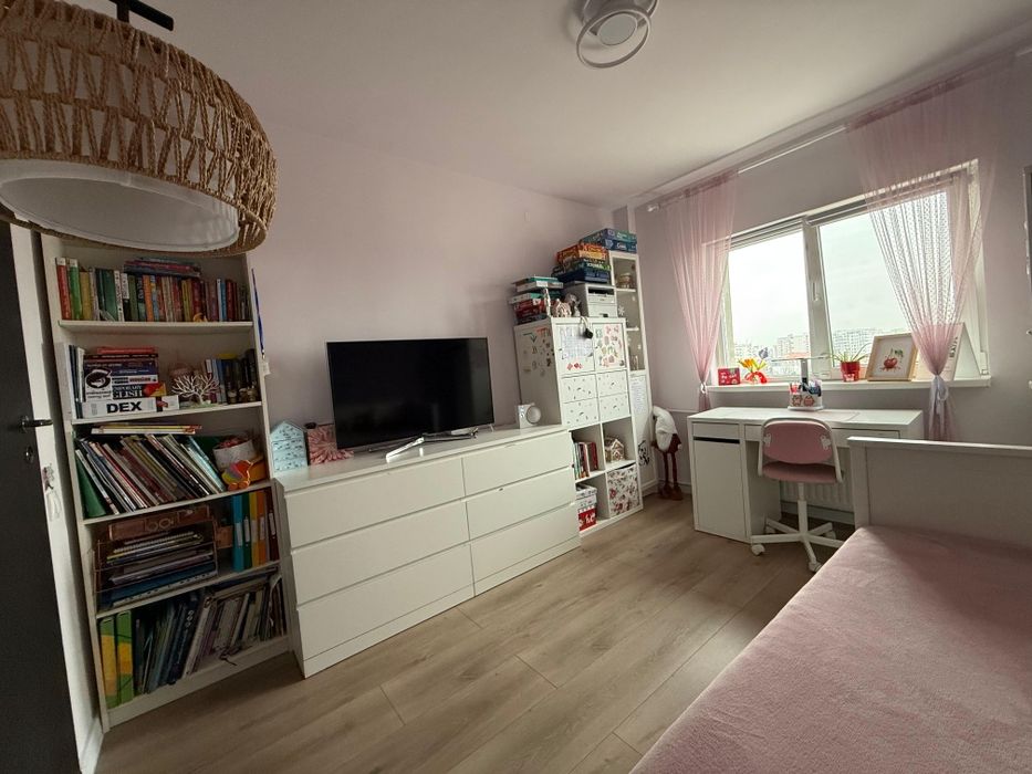 Apartament 3 camere | 70 mp | 2 băi cu geam | Proprietar