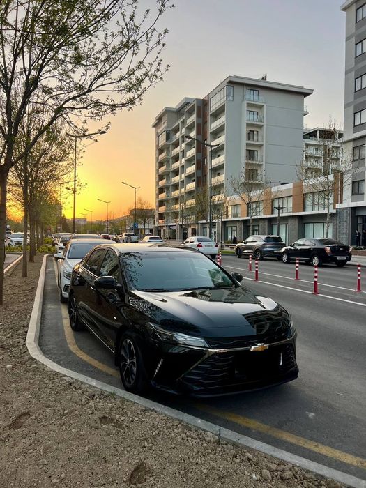 Monza 1.3 turbo 2023 qora benzinda