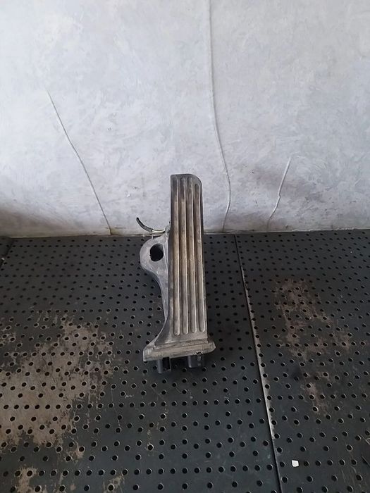 Pedala acceleratie vw passat b6 3c 1k1721503l 6pv00860000