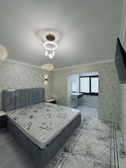 Srochno 3 xona studiya kvartira mansarda sotiladi