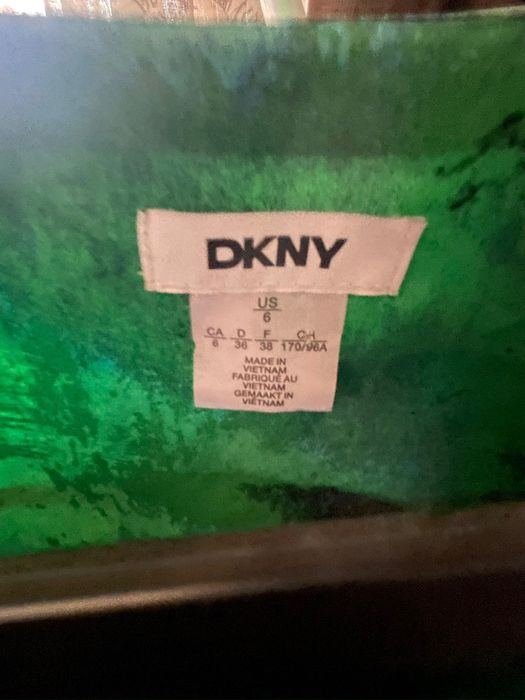 Рокля DNKY - L размер