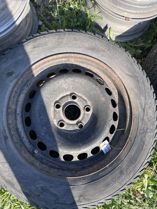 Диск на Ауди R15