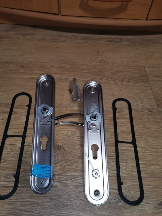 Șilduri /mâner ușa