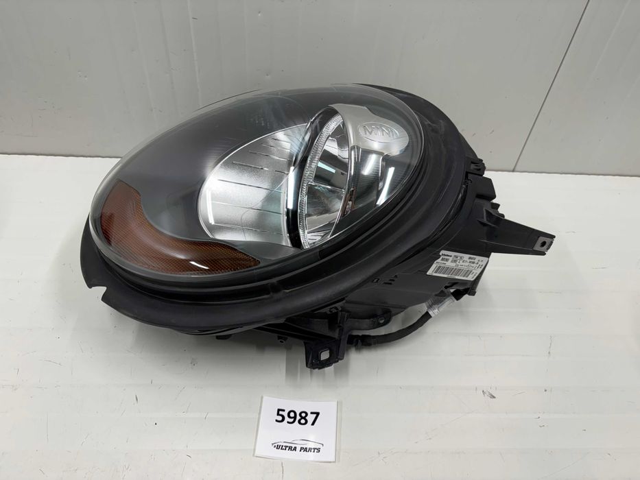 Ляв фар Н7 Мини Купър Ф54 Ф55 Ф56 Ф57 с жълт мигач