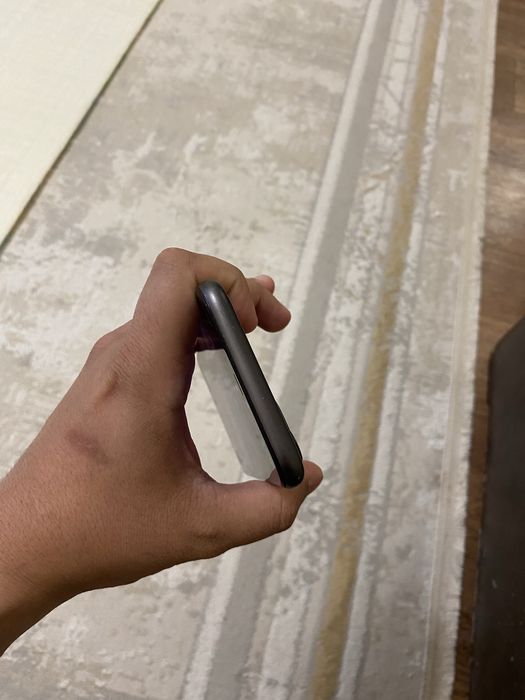 Продается айфон iphone 11/128gb akb 71%