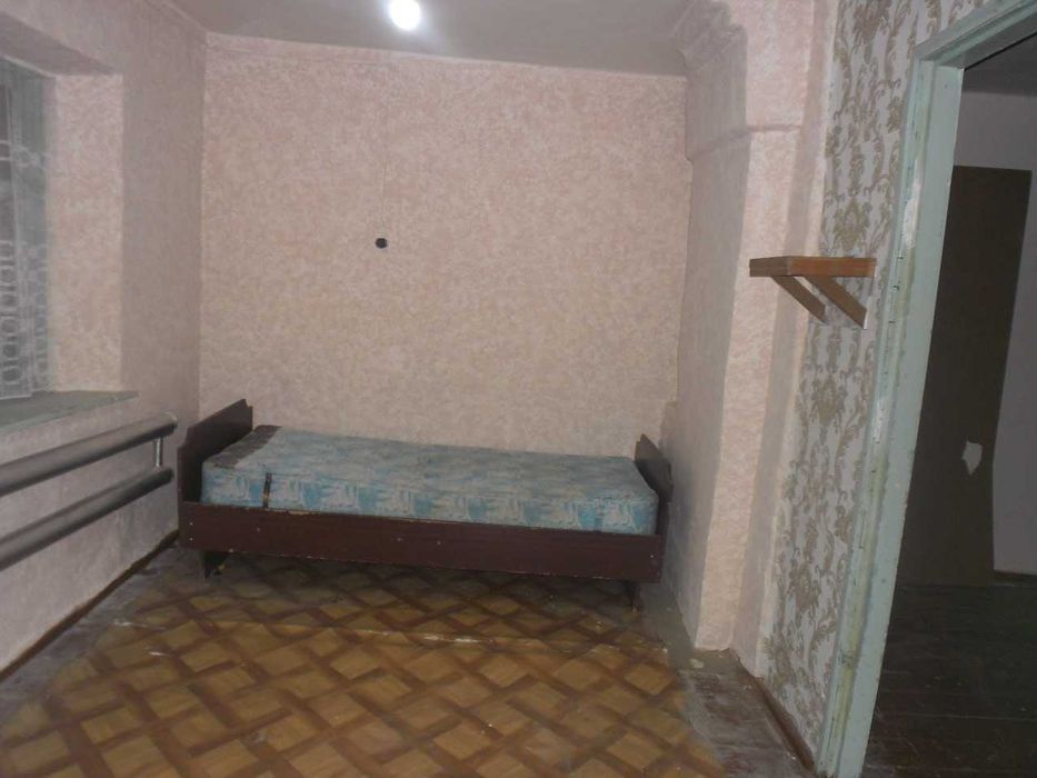 Сдаётся 5-комнатный дом в Гульбахоре! Есть въезд для машины 165 $