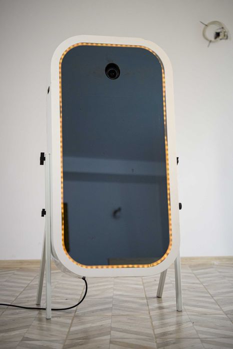 Oglinda foto evenimente - usoara