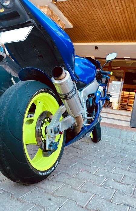 Yamaha YZF R1 1000cc
