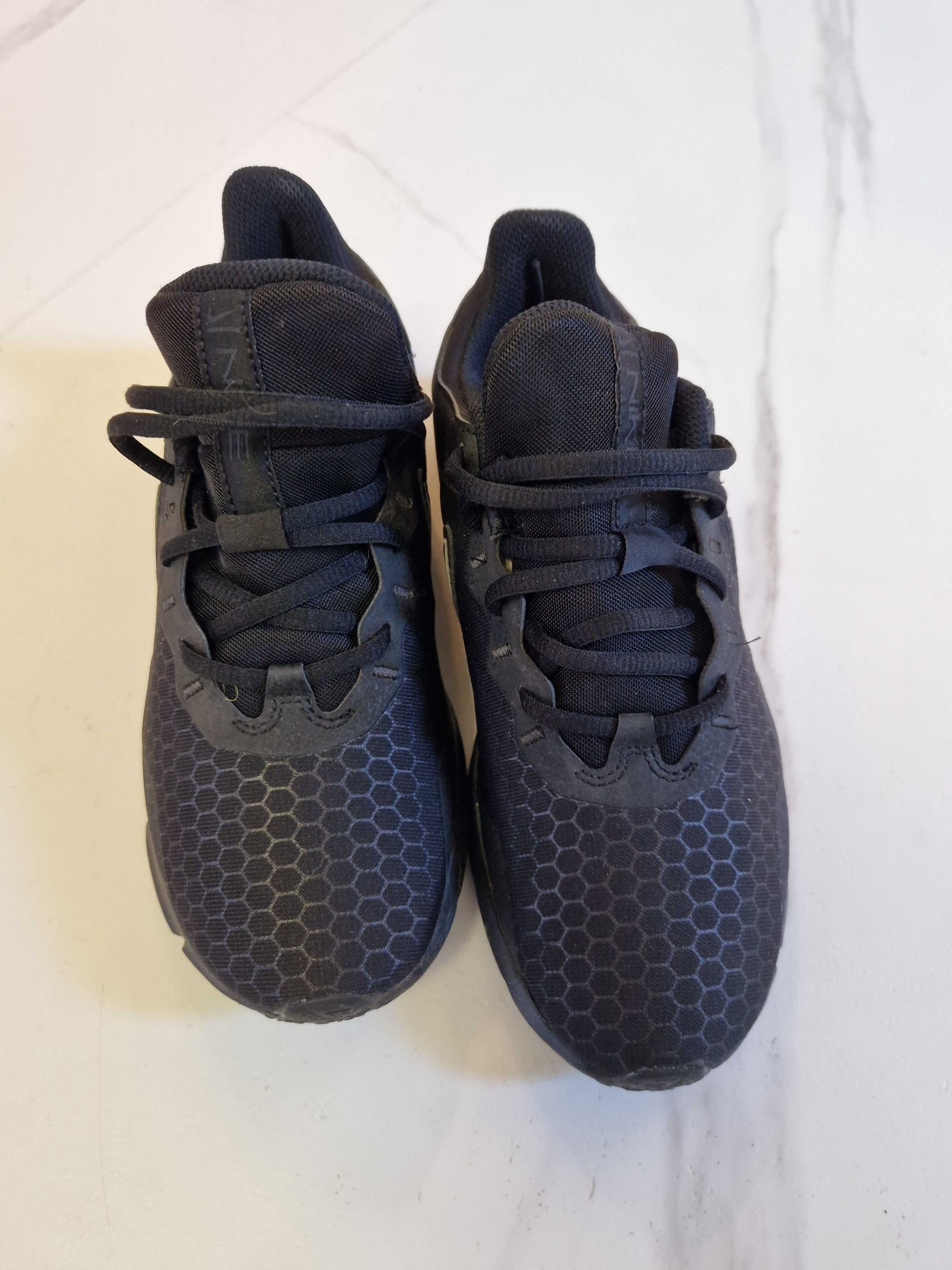 Adidas dama nike sale