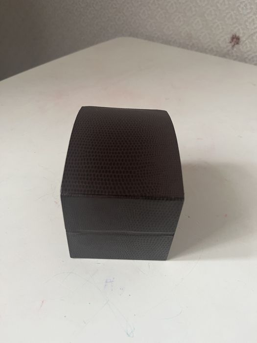 Женские часы cartier