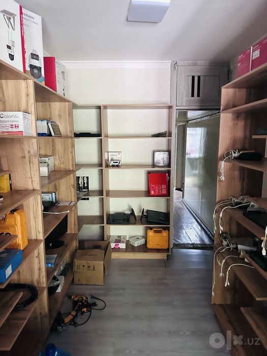 Arendaga beriladi 3 xona ofis
