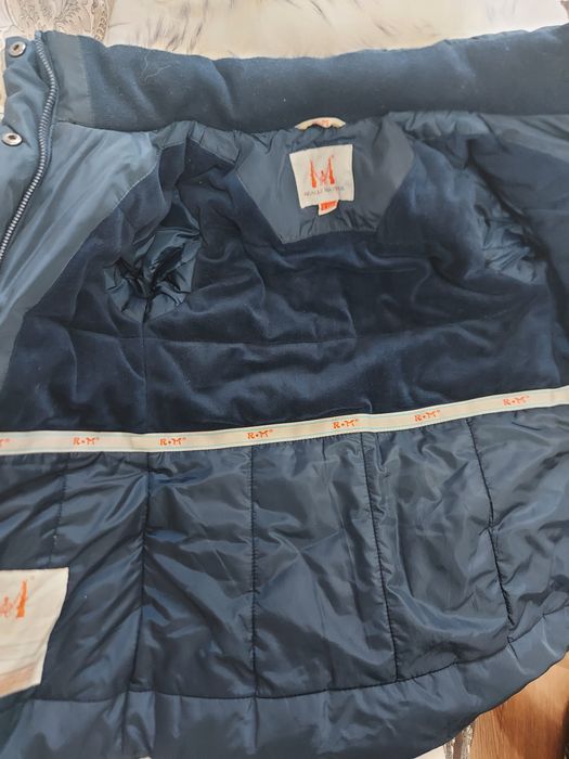 Для девочки пальто на синтепоне