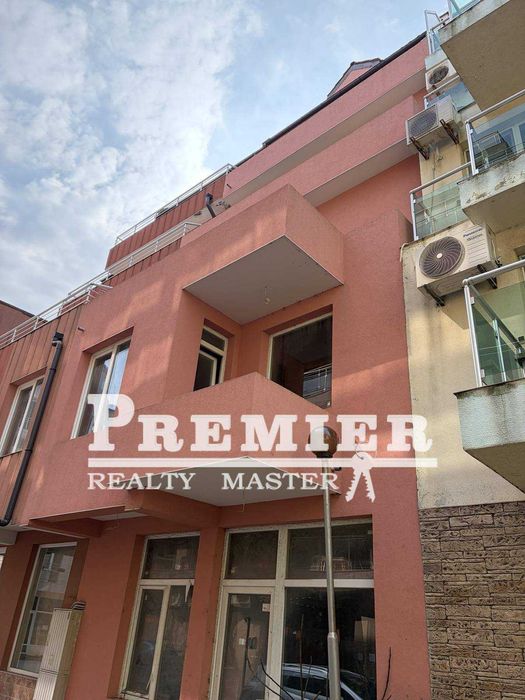 Продава се Хотел в Поморие - 430 кв.м за 415 €/кв.м - Снимка #9